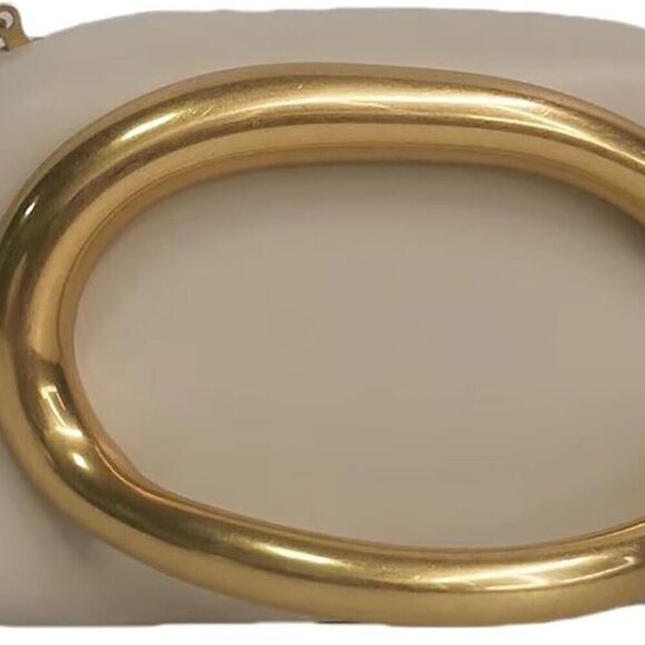 Lightweight Shell-Shaped Evening Bag with Magnetic Closure - Perfect Gift Idea - Picture 2 of 7